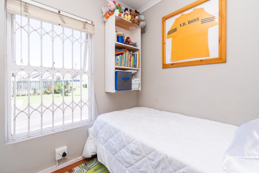 2 Bedroom Property for Sale in Thornton Western Cape